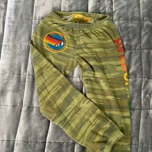 Camo AV sweatpants